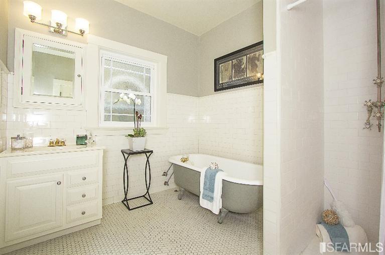 541 10th Avenue Image #11