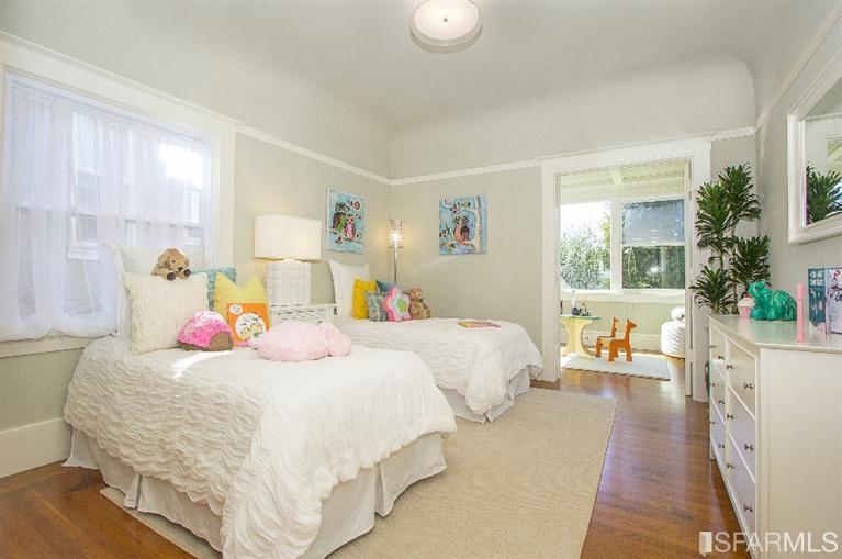 541 10th Avenue Image #12