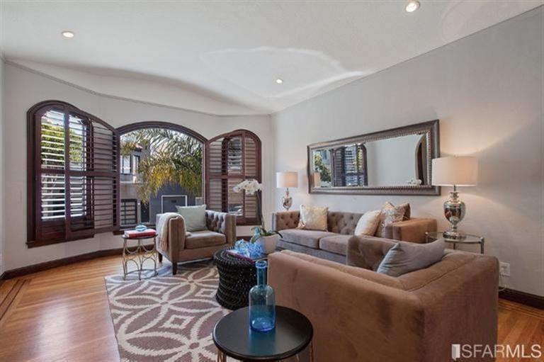 2674 Lombard Street Image #3