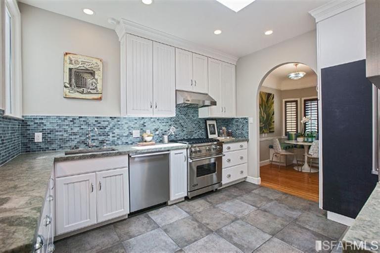 2674 Lombard Street Image #8