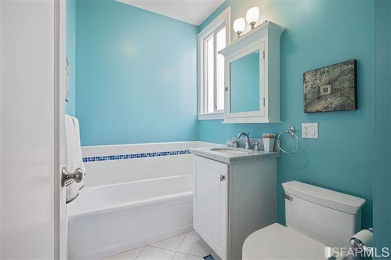 2674 Lombard Street Image #16