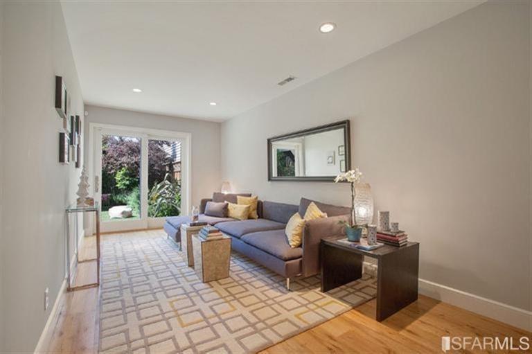 2674 Lombard Street Image #19