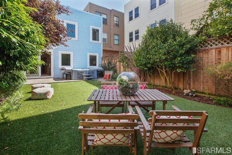 2674 Lombard Street Image #26