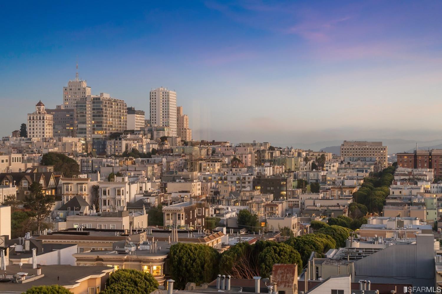Russian Hill neighborhood at sunset