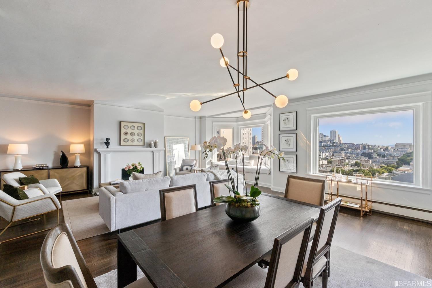 2111 Hyde Street, Unit 503 interior dining room