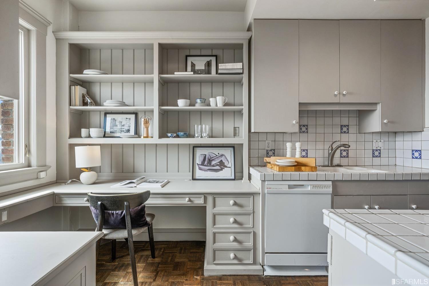 2111 Hyde Street, Unit 503 kitchen interior