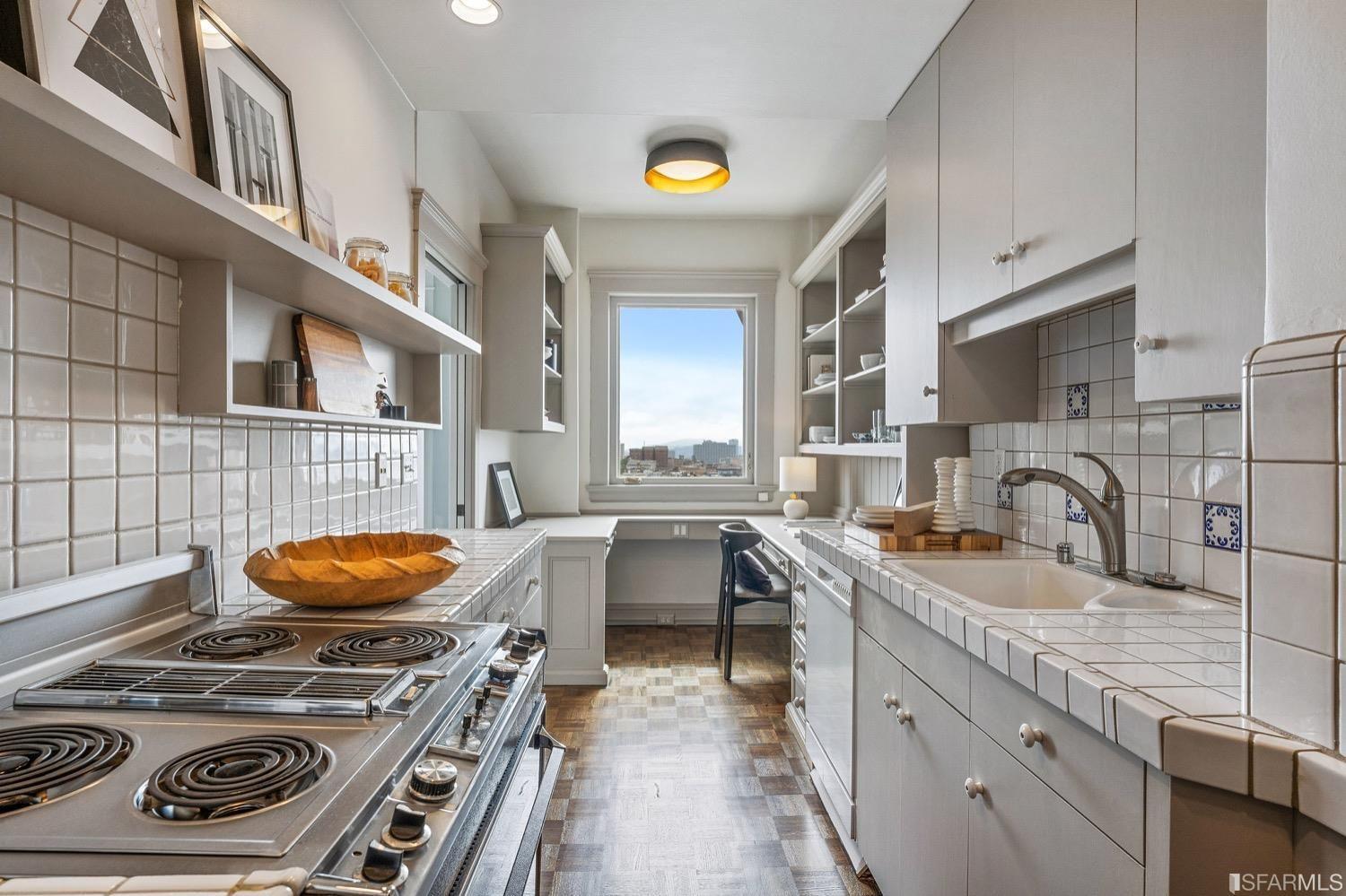 2111 Hyde Street, Unit 503 kitchen interior view