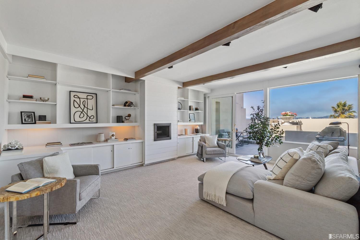 open view of living room