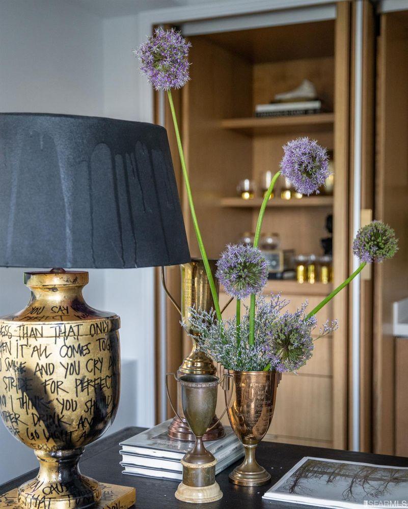 2545-2547 Lyon Street