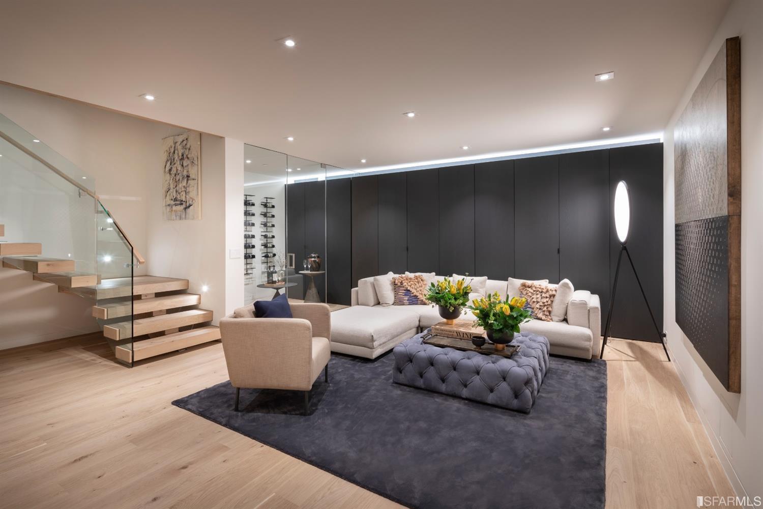 Modern Den San Francisco residence