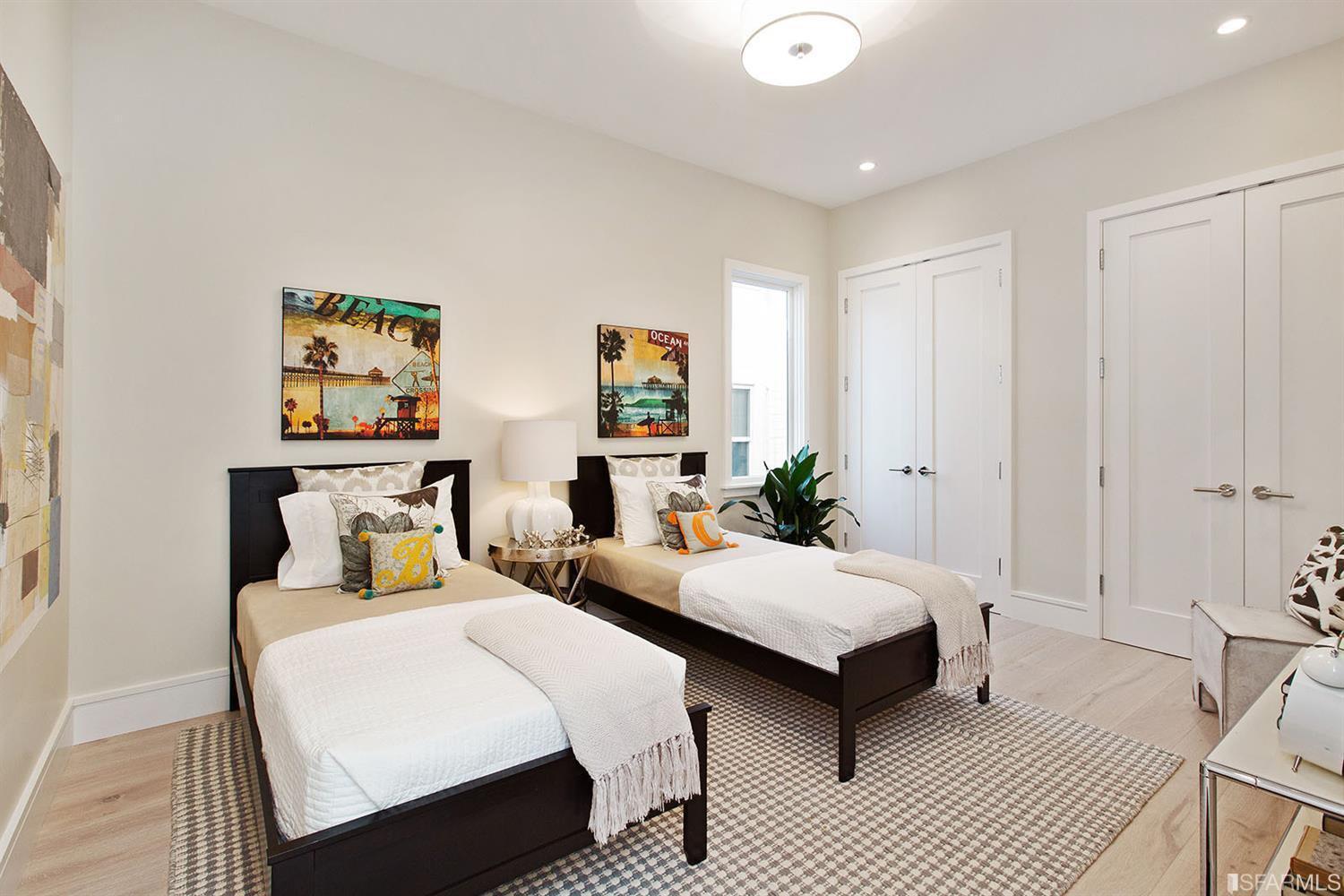 2829-2831 Baker St. Image #196