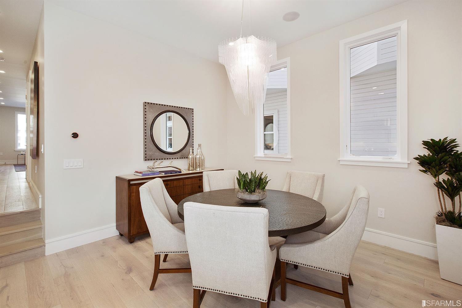 2829-2831 Baker St. Image #208