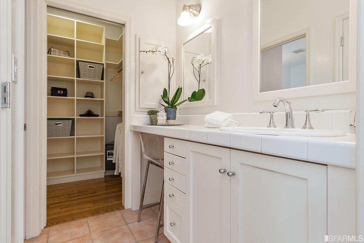 3219-3221 Gough St. Image #342