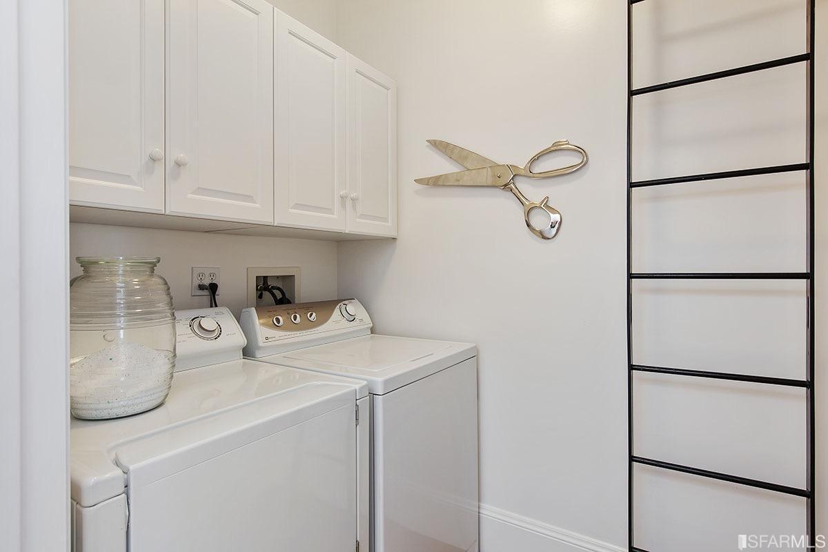 3219-3221 Gough St. Image #343