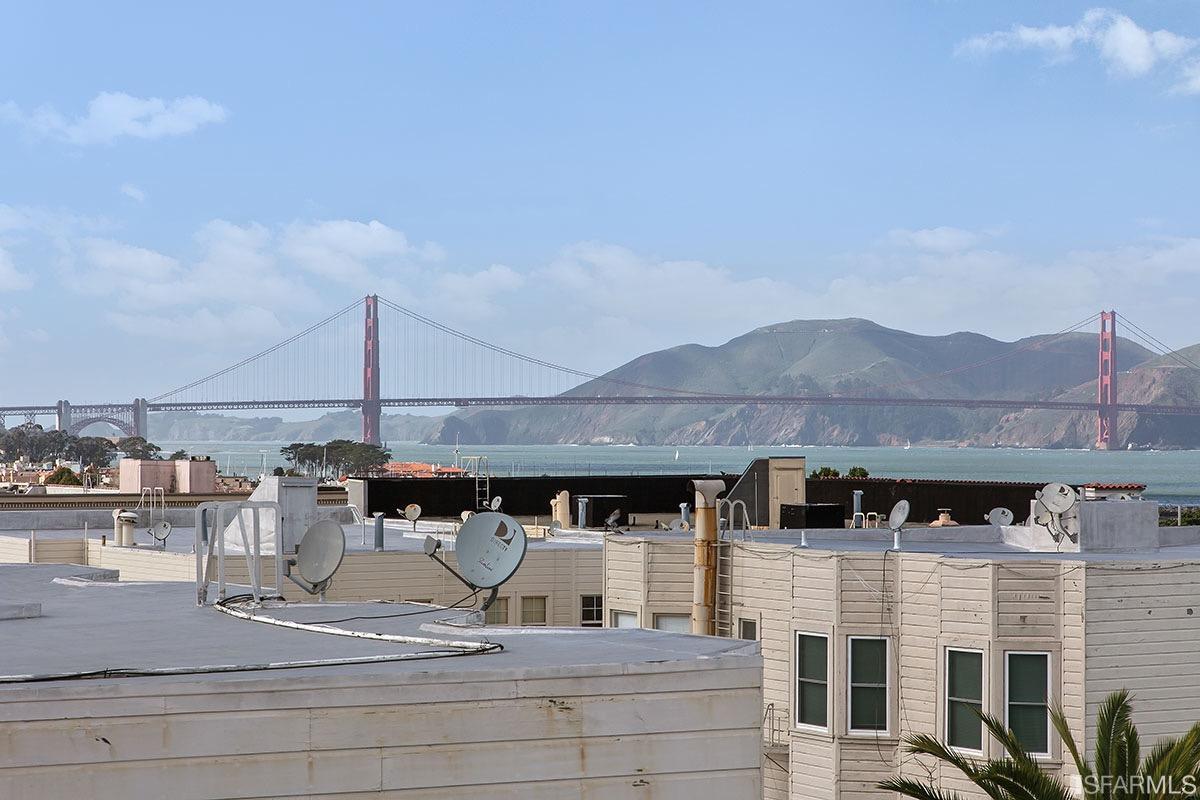 3219-3221 Gough St. Image #349