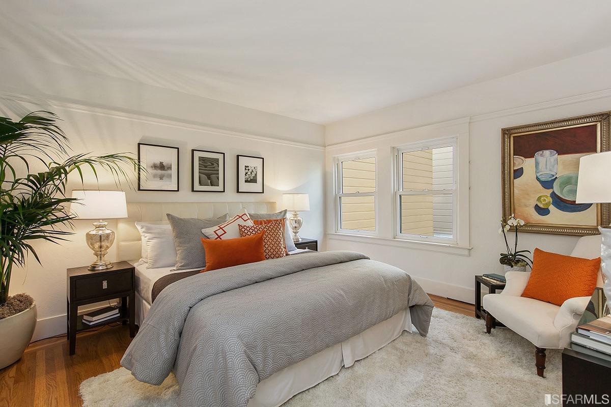 3219-3221 Gough St. Image #360