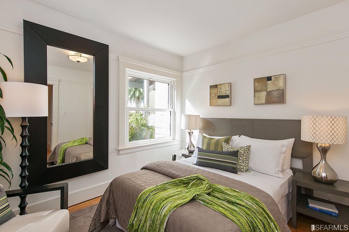 3219-3221 Gough St. Image #361