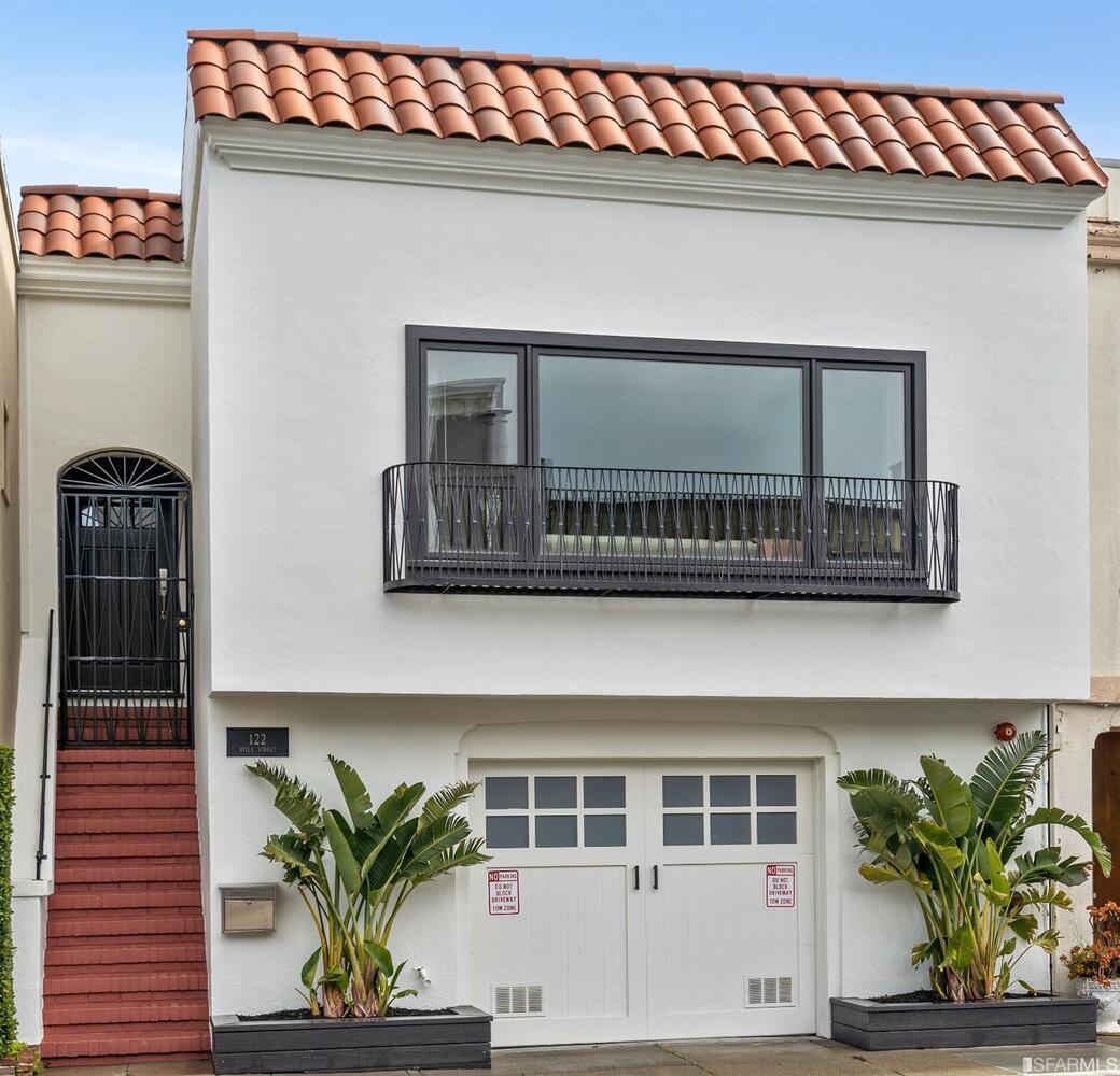 122 Avila St. Image #376