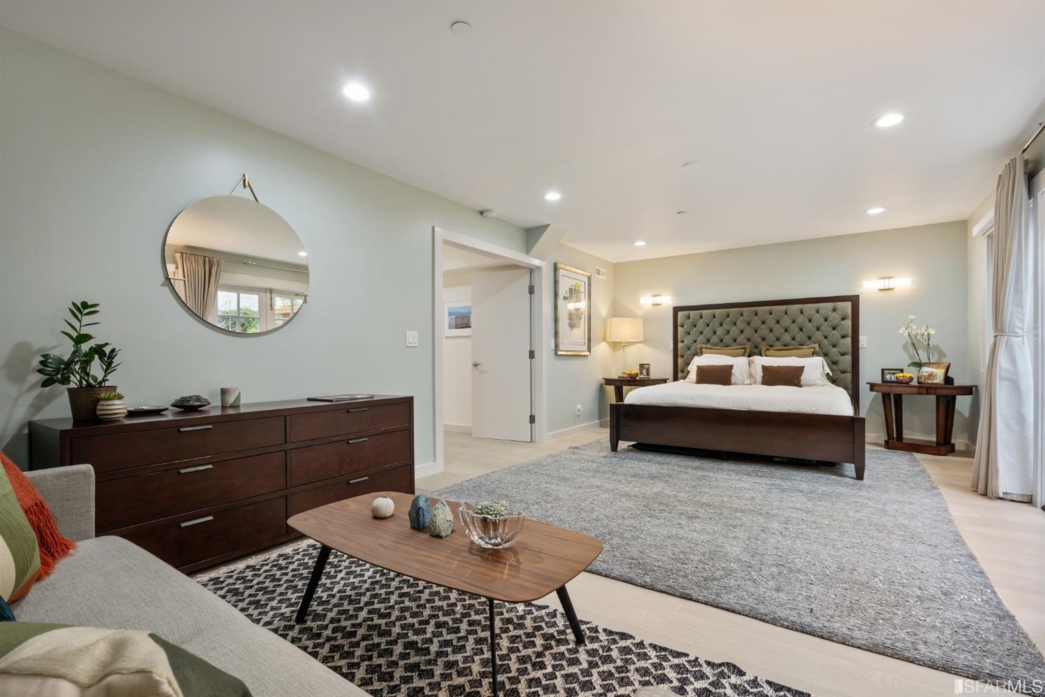 122 Avila St. Image #386