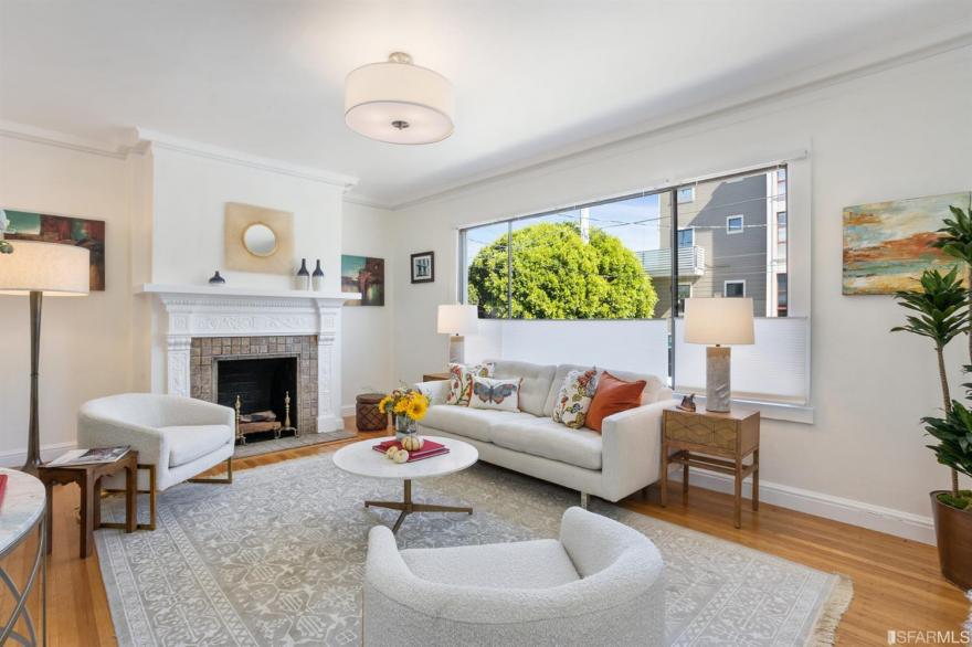 3233-3235 Steiner St., San Francisco Photo