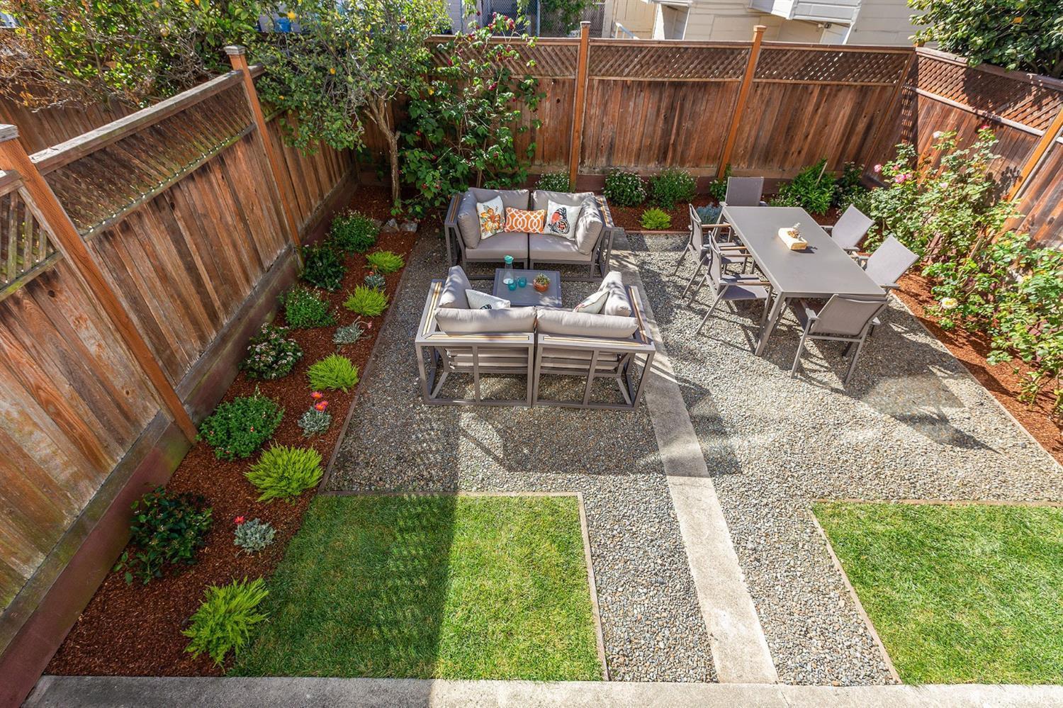 3233-3235 Steiner St. Image #479