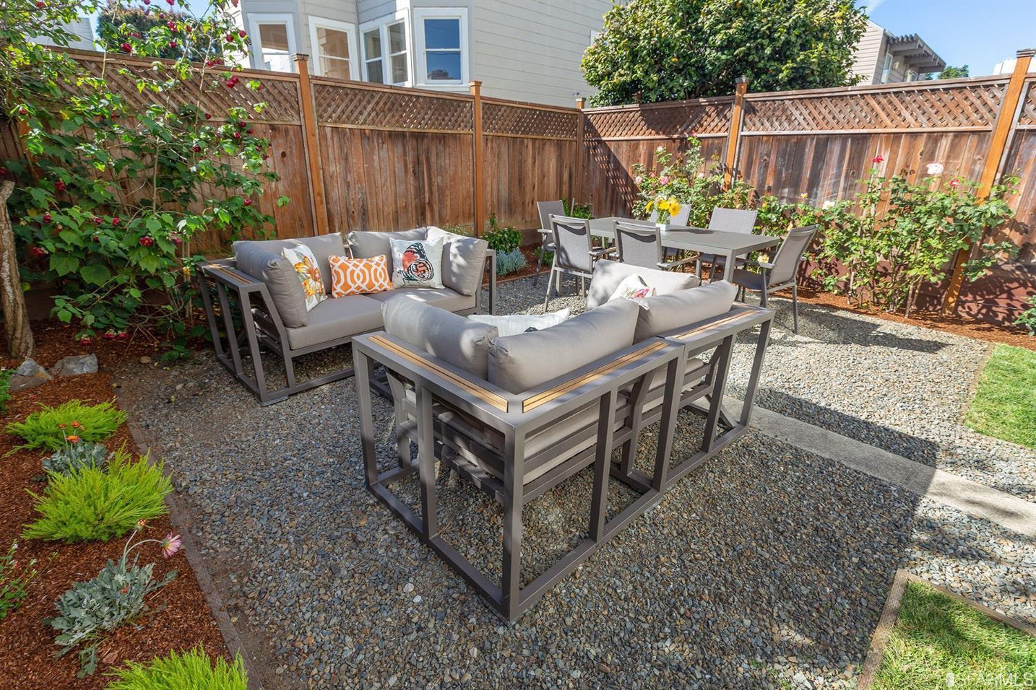 3233-3235 Steiner St. Image #489