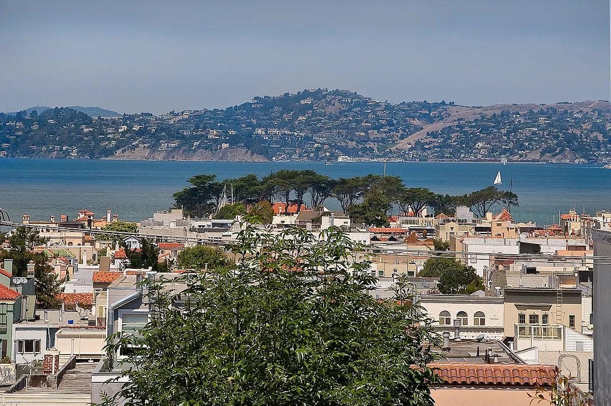 2752 Filbert St. Image #536