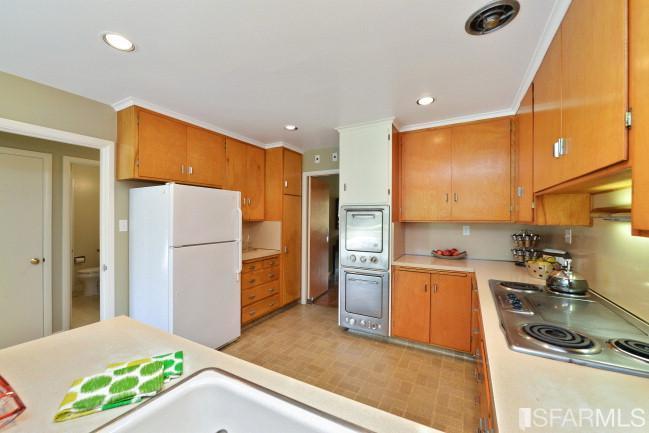 3867 Washington Street Image #9