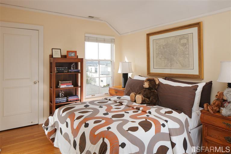 3919 Washington Street Image #11