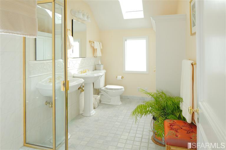 3919 Washington Street Image #14