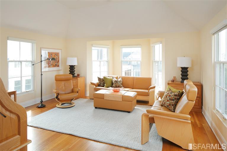 3919 Washington Street Image #15